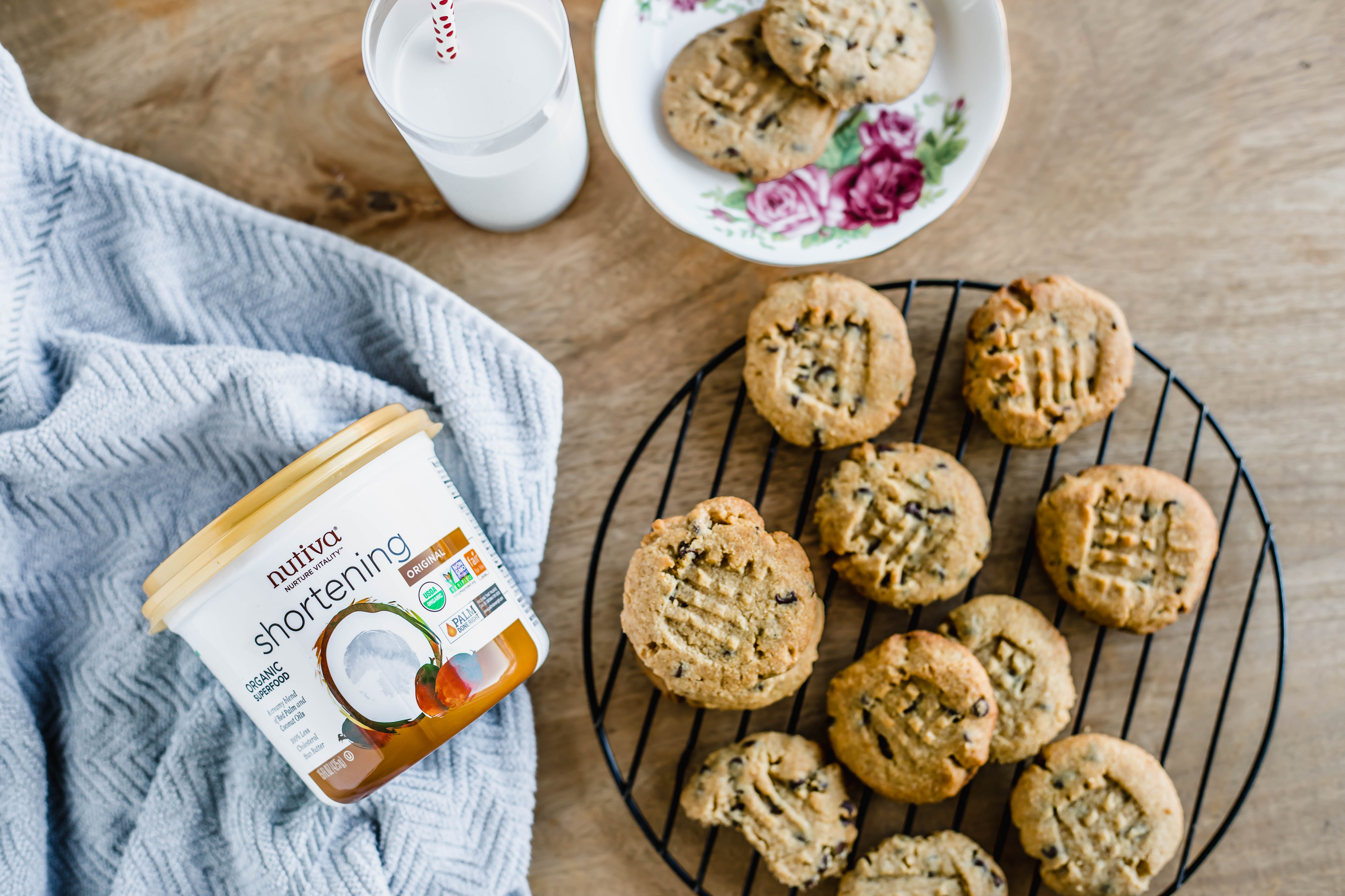 Classic Peanut Butter Chocolate Chip Cookies